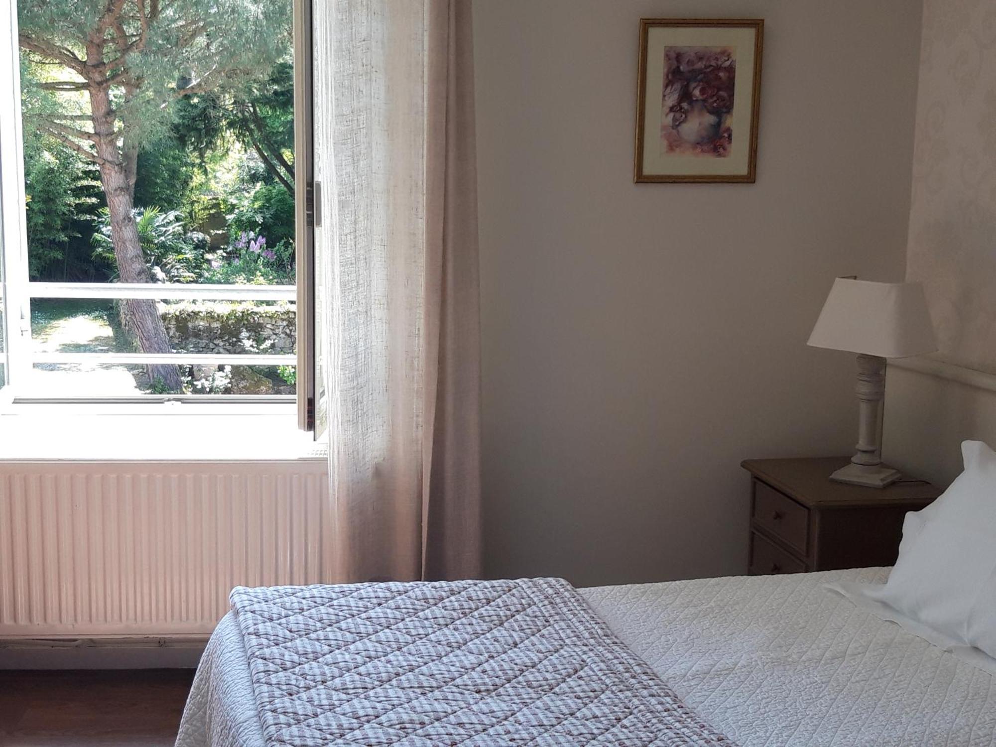 Chambre D'Hotes De L'Abricotier Saint-Macaire Exteriör bild
